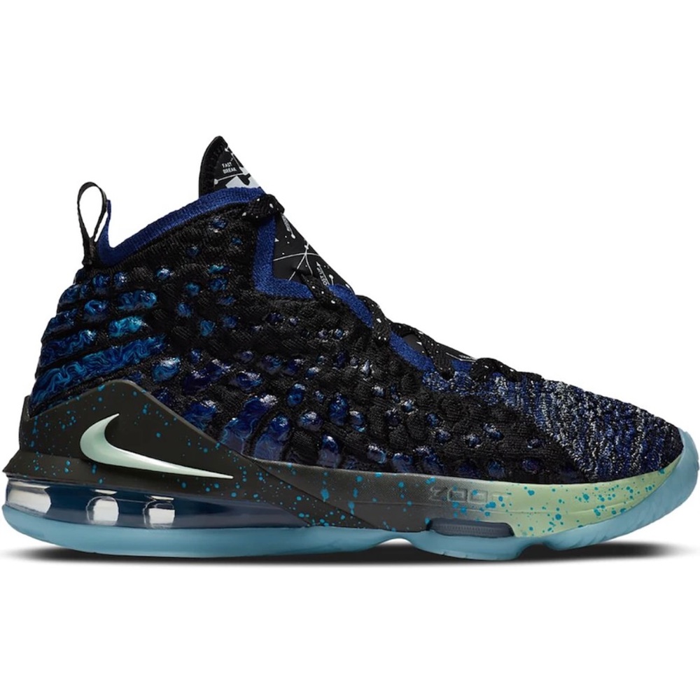 NIKE Lebron XVII (GS) Size 6y